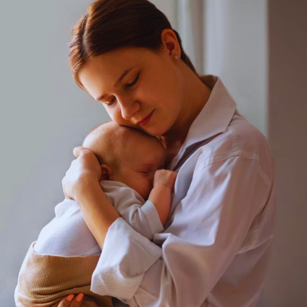 Mãe-comunica-bebê-tanto-ternura-afeto-segurança-quanto-insegurança-medo-amor-carinho.