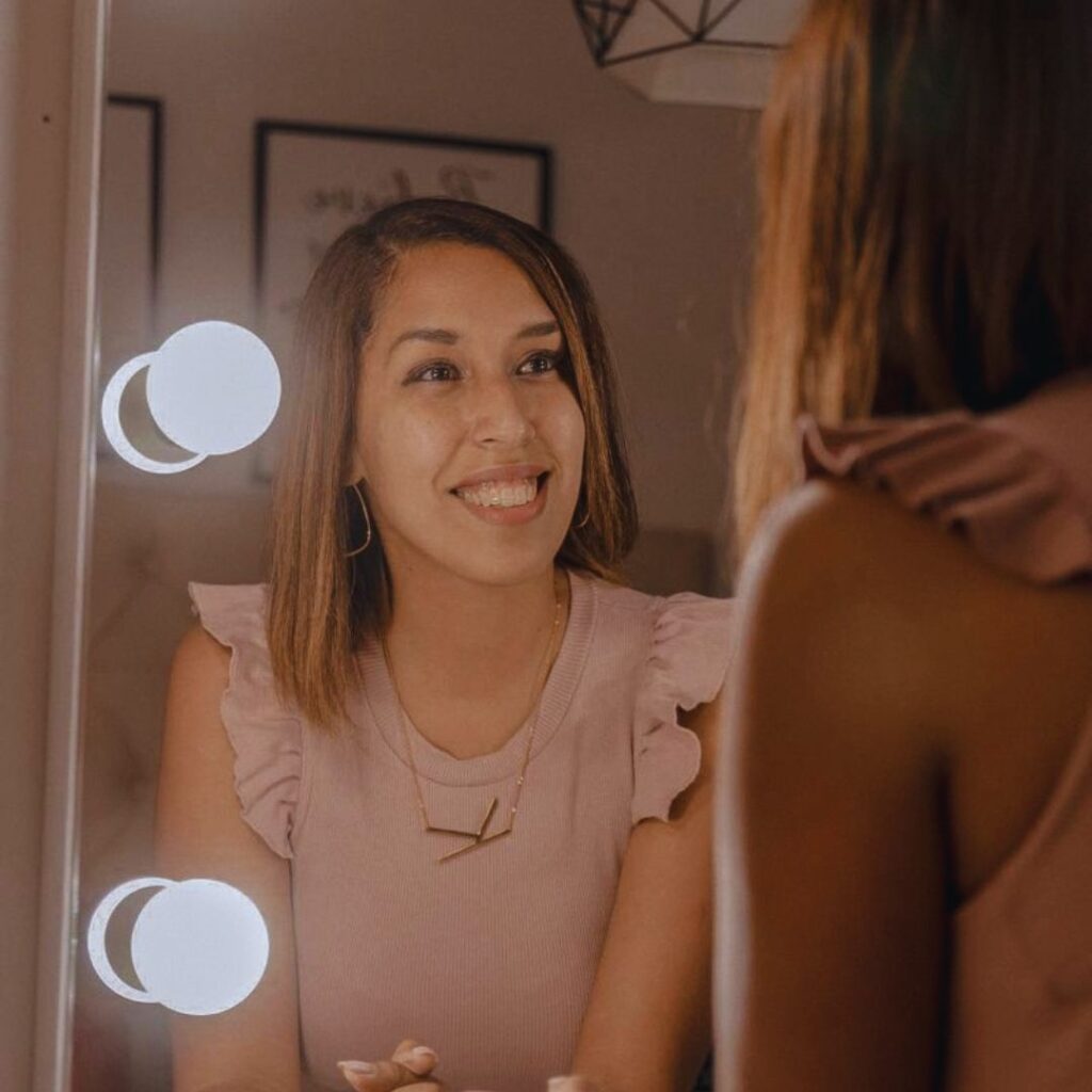 Ressignificar-capacidade-tirar-antídoto-veneno-transformação-mudança-cura-criança-interior-coração-fé-oração