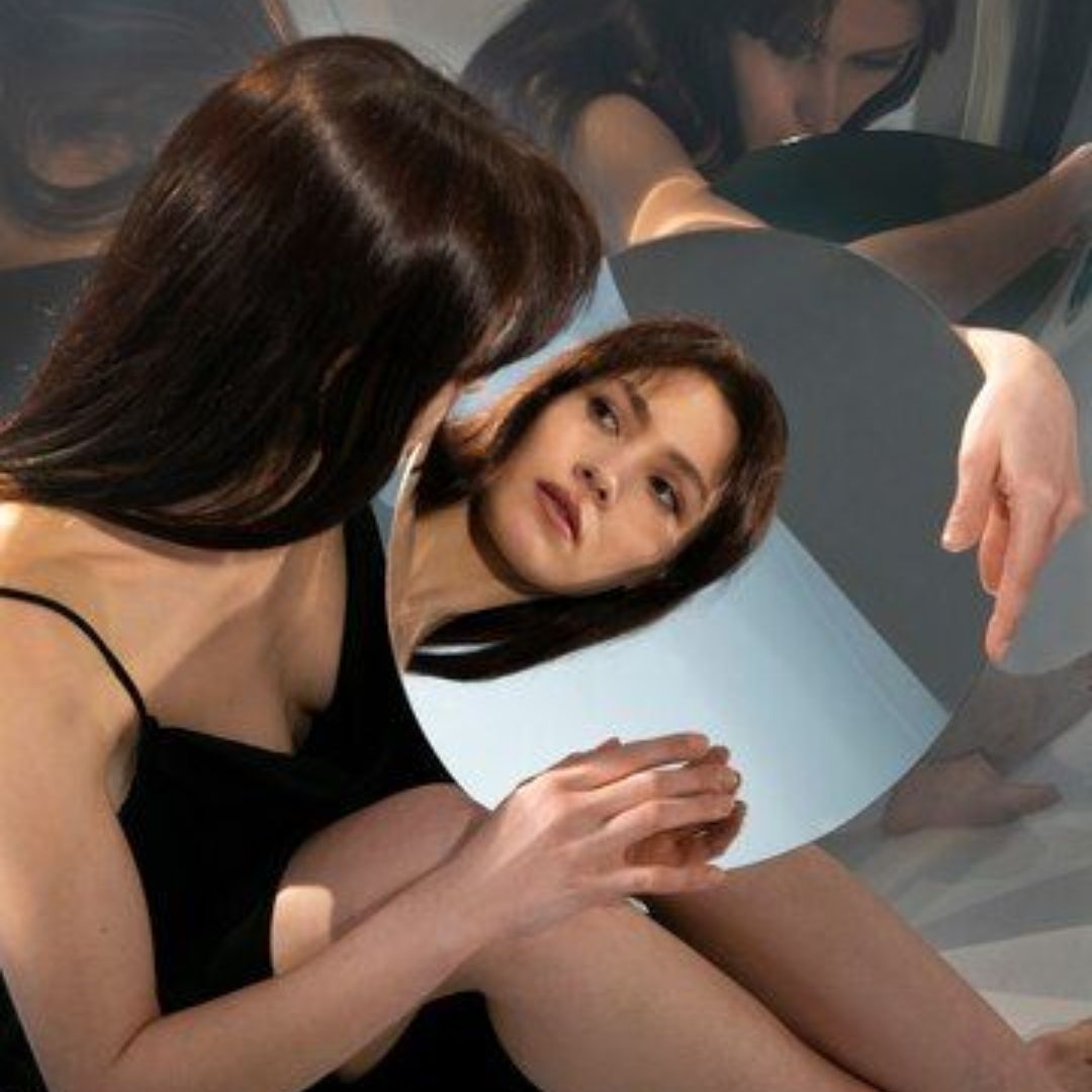 Como Unir o Eu de Hoje ao Eu Desejado: O Caminho para Criar uma Só Realidade