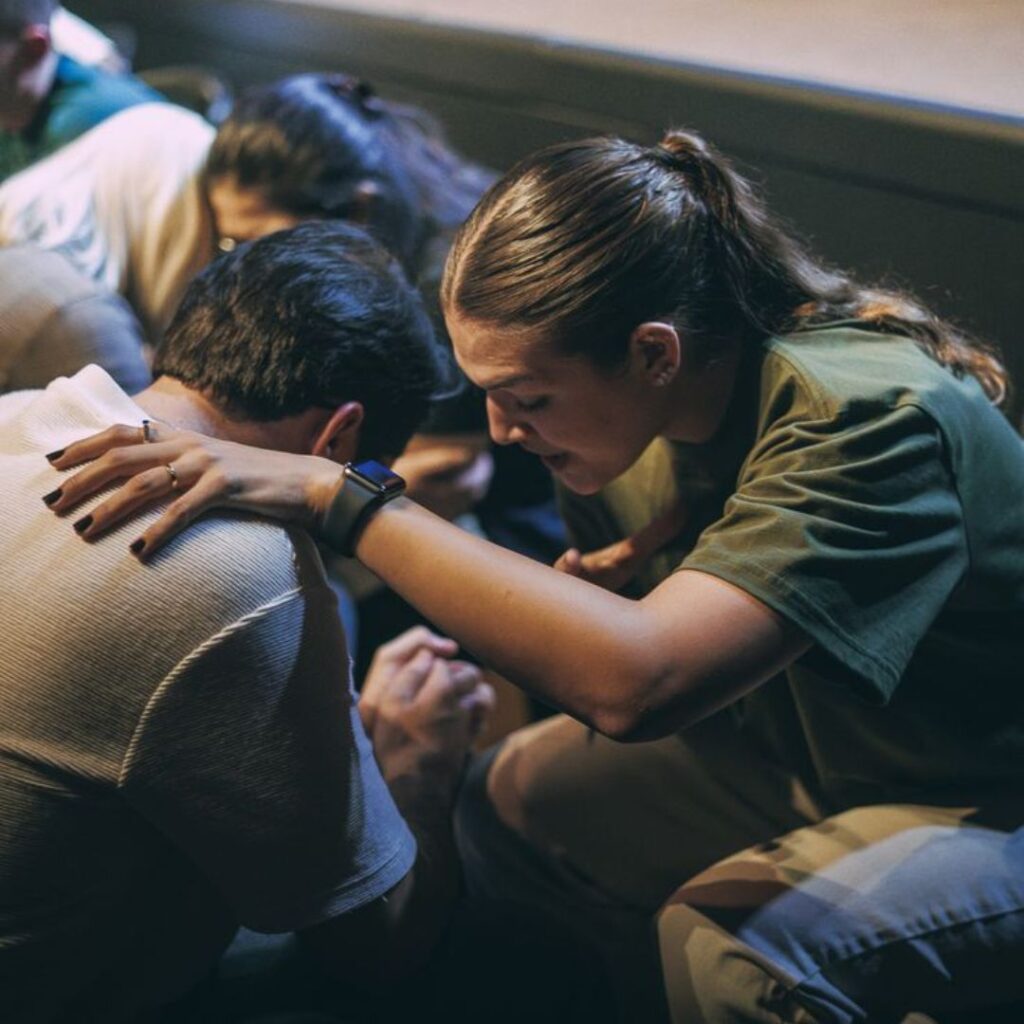 Fé-espiritualidade-ajudam-recuperaação-depressão-transformação-cura-criança-interior-mudança-acolhida-aceitação-perdão-autocompaixão-ressignificação-mudança-coração-fé-oração