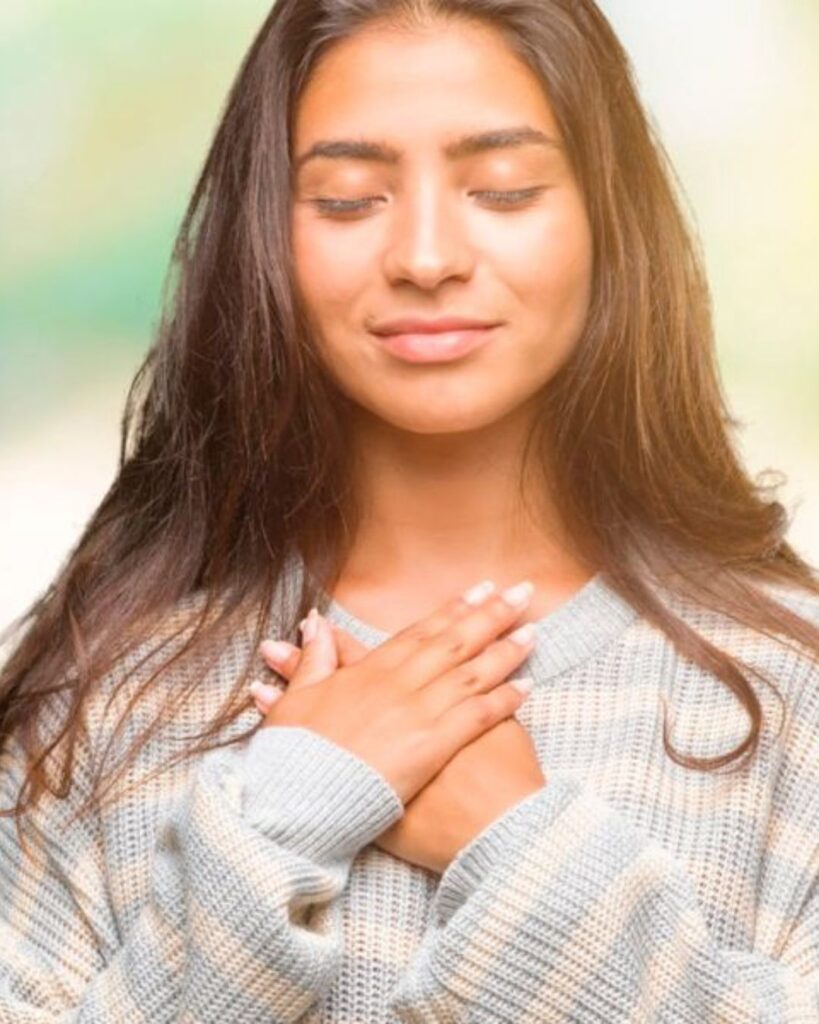 Transformação-acontece-quando-você-decide-cuidar-de-si-cura-criança-interior-mudança-acolhida-aceitação-perdão-autocompaixão-ressignificação-mudança-coração-fé-oração