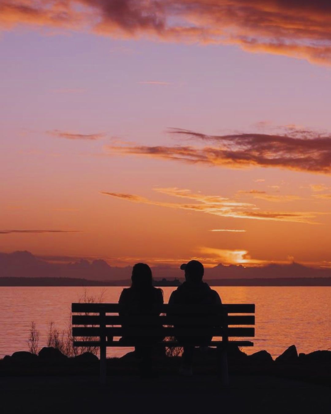 Por Que Tentar Mudar o Outro Nos Afasta de Nós Mesmos — O Caminho da Verdadeira Transformação Interior